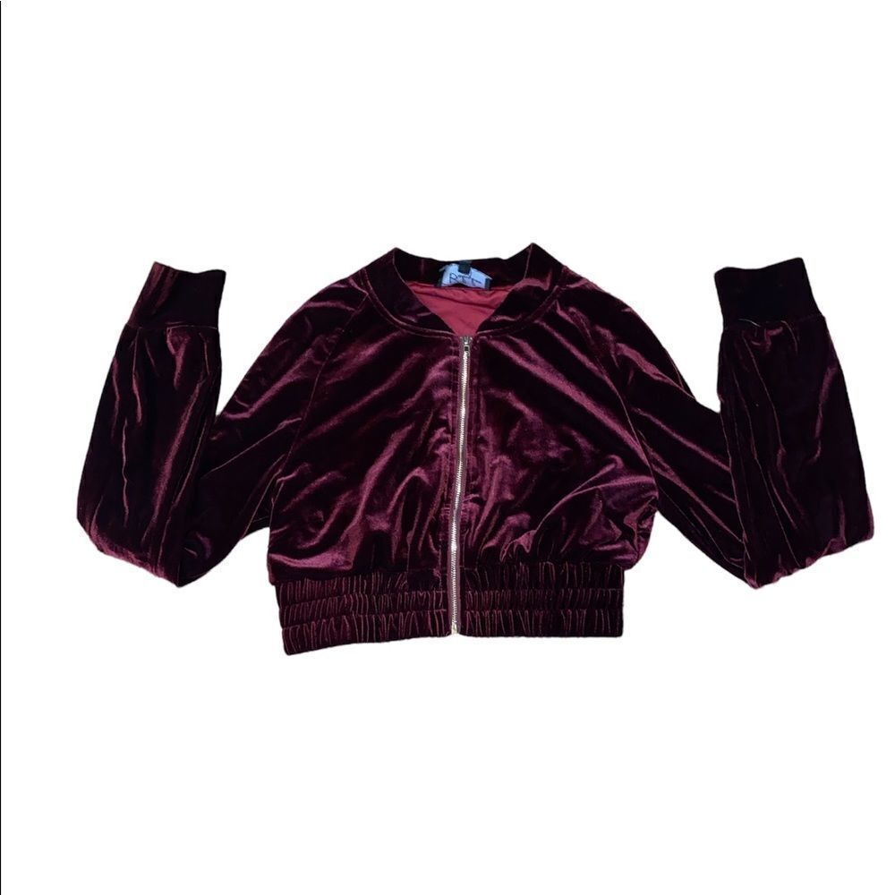 Womens Burgundy Velour Cropped Zip Up Size Small